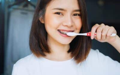 How to Care for Your Teeth While Wearing Metal Braces