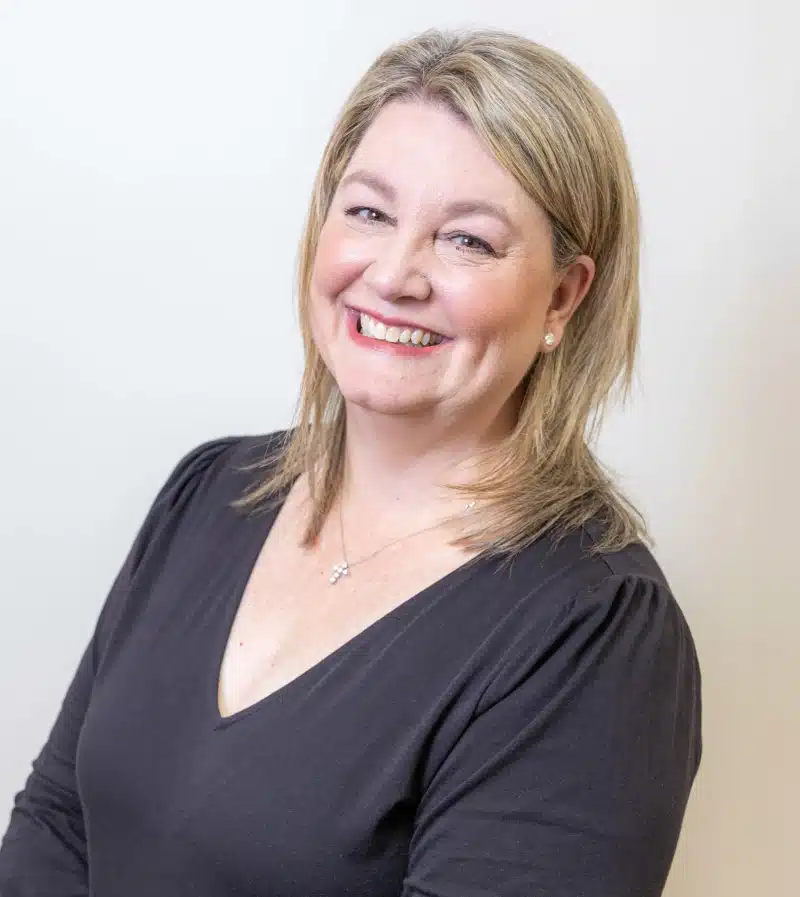 img-meet-our-team-amy-one Amy